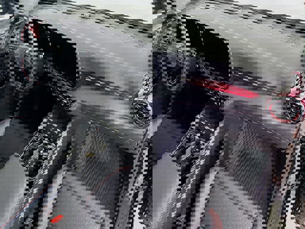 Used 2025 Chevrolet Equinox RS w/ Safety and Technology Package image 33