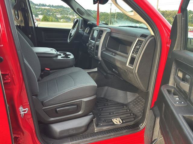 Used 2022 RAM 1500 Express w/ Wheel & Sound Group image 20