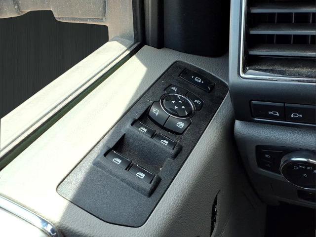 Certified 2019 Ford F250 XLT w/ XLT Premium Package AWD/4WD image 13