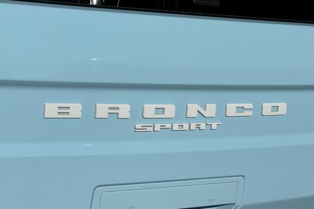 Certified 2023 Ford Bronco Sport Heritage w/ Heritage Convenience Package AWD/4WD image 27