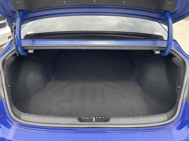 Used 2022 Hyundai Elantra SEL FWD image 33
