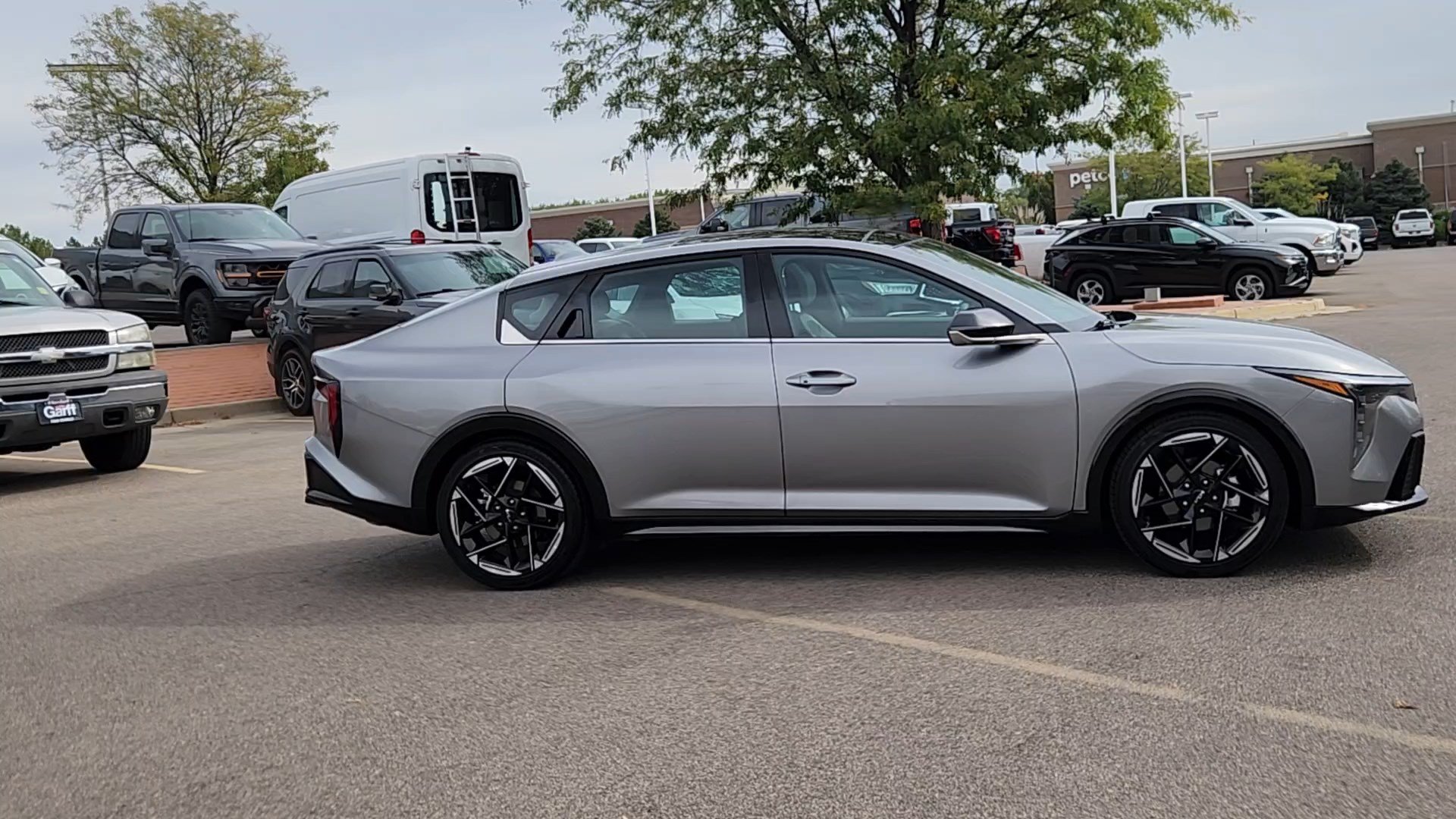 Used 2025 Kia K4 GT-Line w/ GT-Line Premium Package FWD image 11
