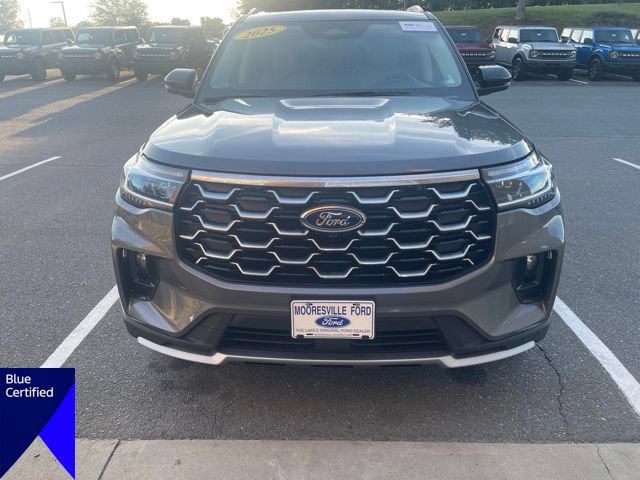 Certified 2025 Ford Explorer Platinum w/ Ultimate Package AWD/4WD image 8