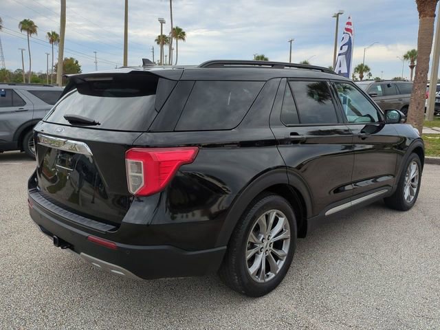 Certified 2023 Ford Explorer XLT w/ Equipment Group 202A RWD image 4