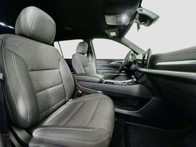 Used 2024 Chevrolet Traverse LT w/ LPO, Floor Liner Package FWD image 15