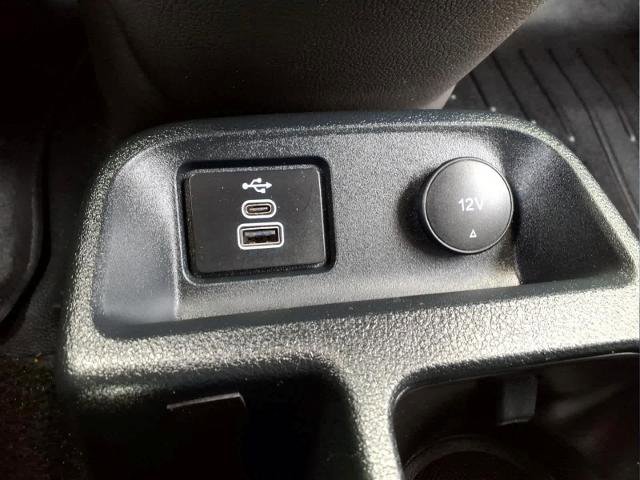 Certified 2022 Ford Transit Connect XL image 29