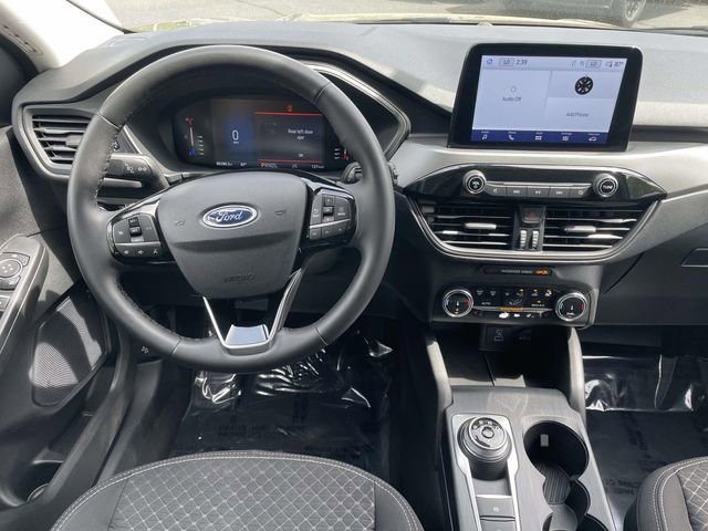 Certified 2023 Ford Escape Active w/ Cold Weather Package image 9