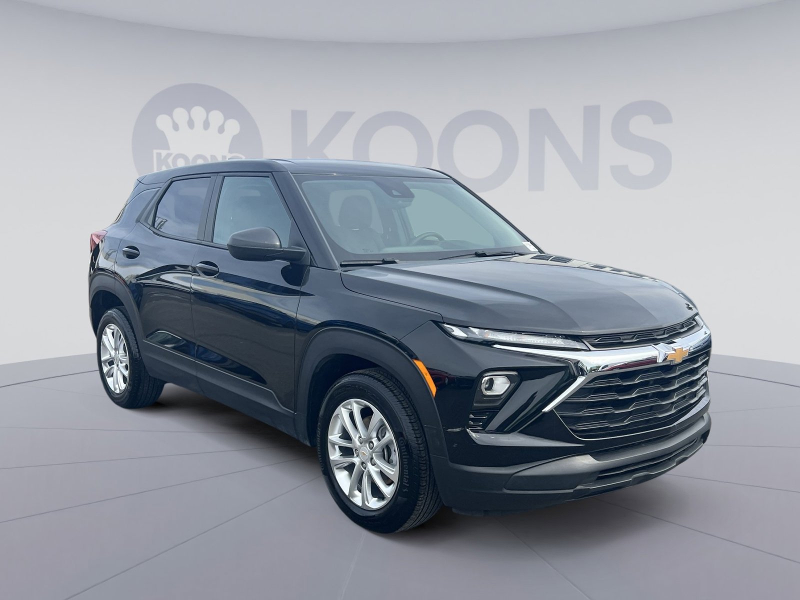 Used 2025 Chevrolet TrailBlazer LS w/ LS Convenience Package FWD image 18
