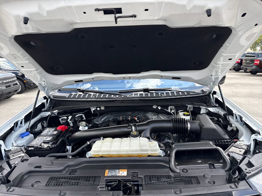 Certified 2025 Ford Expedition Active RWD image 33