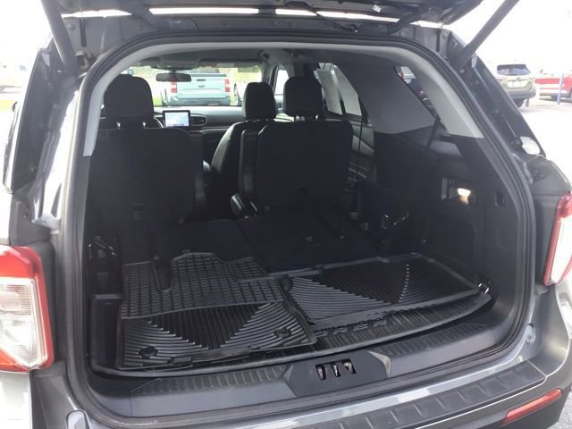 Certified 2023 Ford Explorer XLT w/ Equipment Group 202A image 24