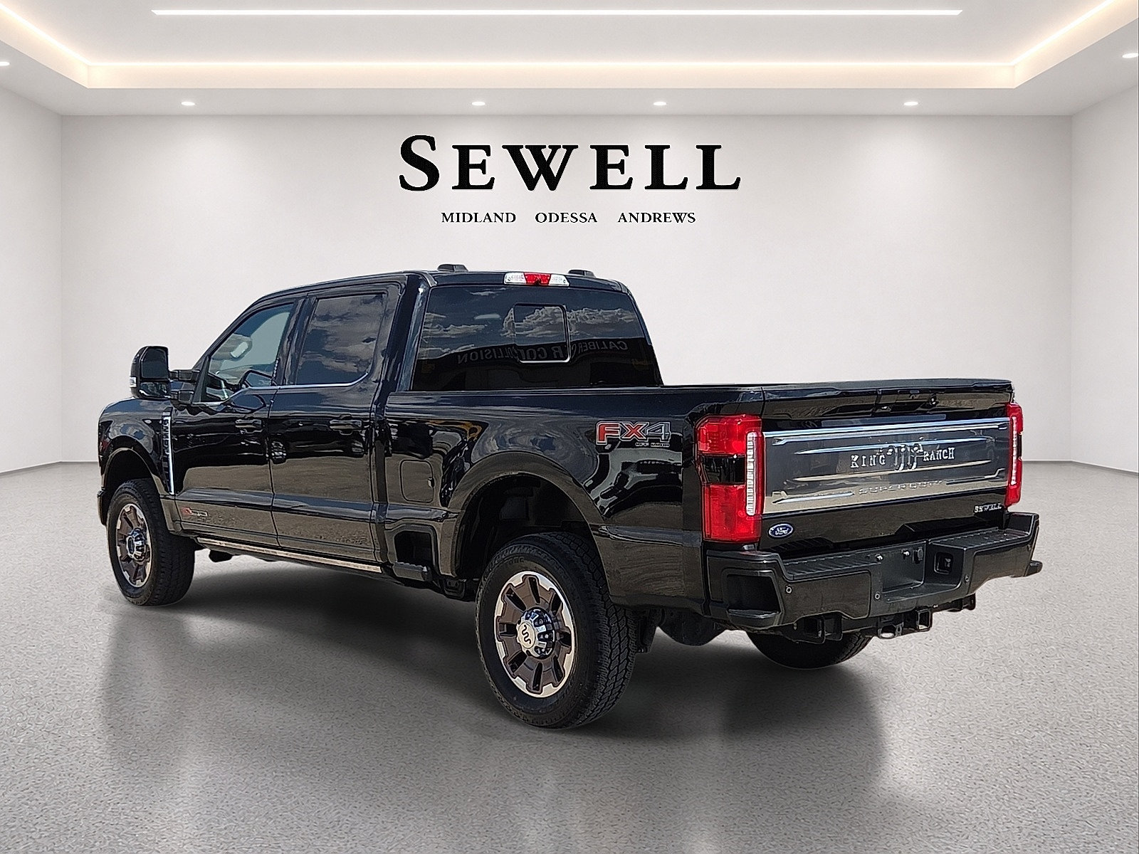 Certified 2024 Ford F250 King Ranch AWD/4WD image 3