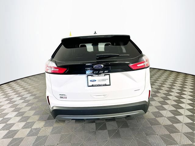 Certified 2023 Ford Edge SEL w/ Convenience Package image 4