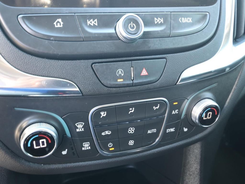 Used 2024 Chevrolet Equinox LT image 22