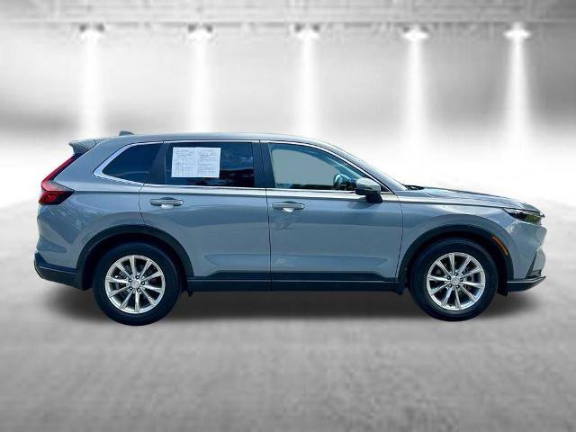 Used 2025 Honda CR-V EX image 4