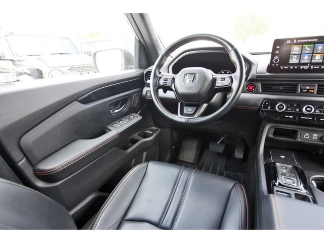 Used 2024 Honda Pilot TrailSport image 7