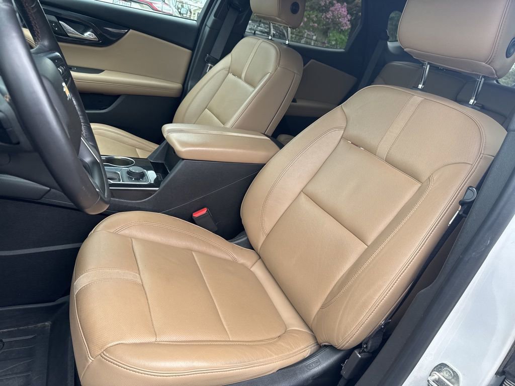 Used 2020 Chevrolet Blazer Premier w/ Driver Confidence II Package FWD image 7