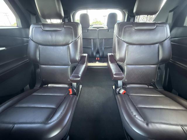 Certified 2026 Ford Explorer Platinum RWD image 18