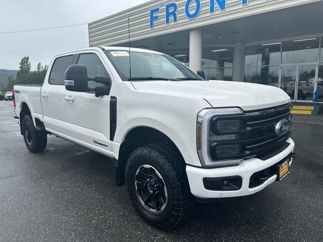Certified 2025 Ford F350 Platinum w/ Tremor Off-Road Package AWD/4WD image 9
