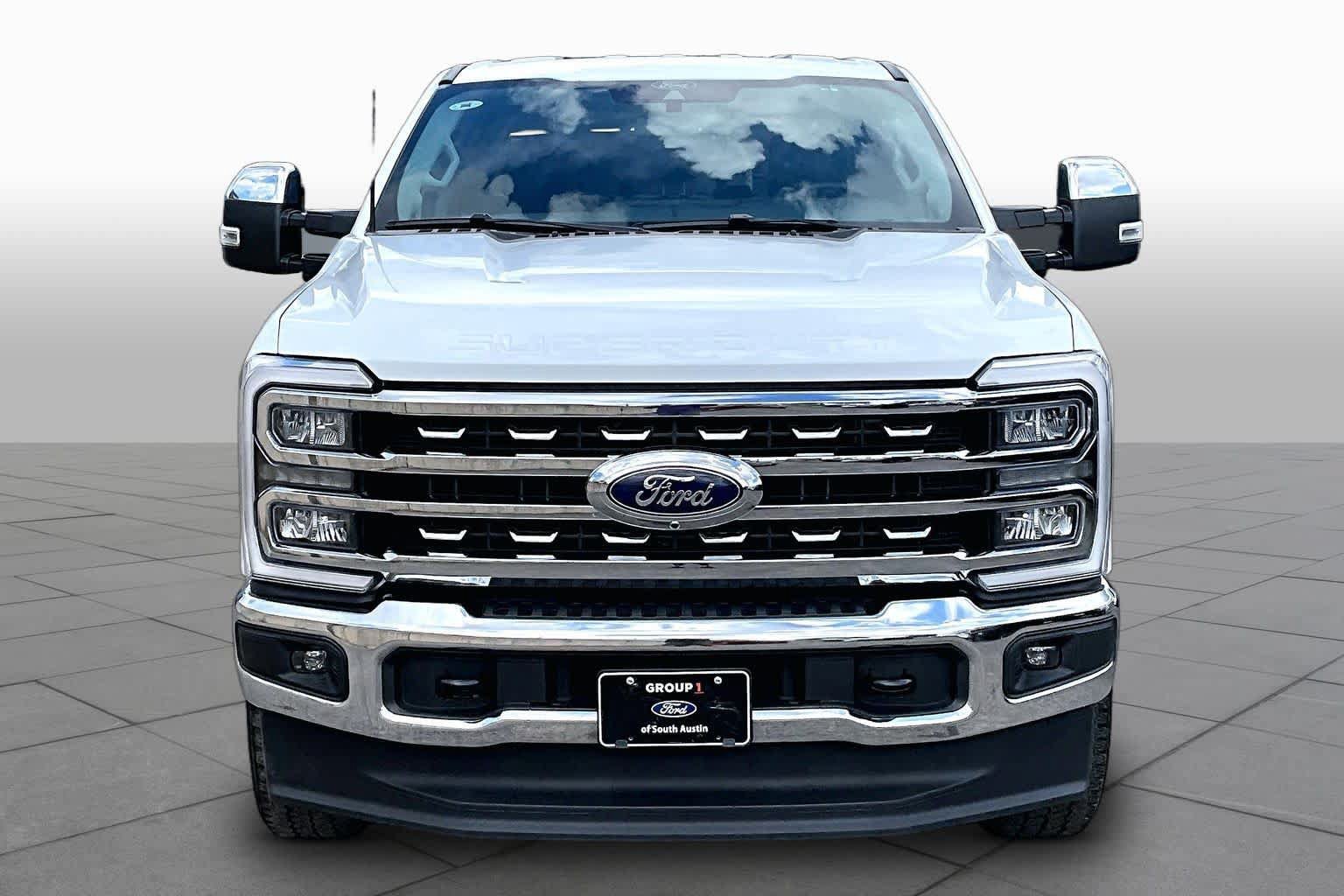 Certified 2025 Ford F250 Lariat w/ Chrome Package AWD/4WD image 4