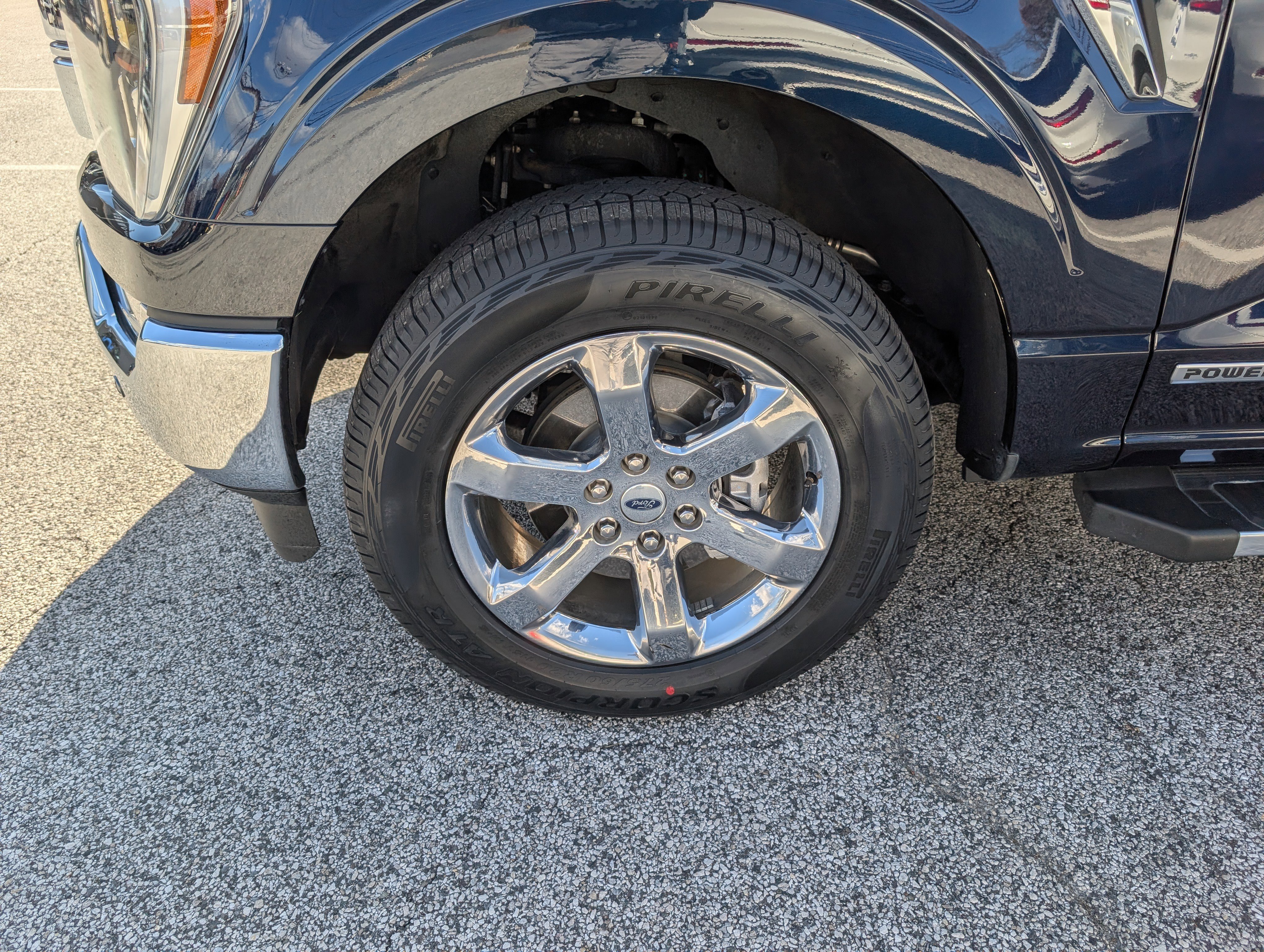 Certified 2022 Ford F150 Lariat w/ Equipment Group 502A High image 11