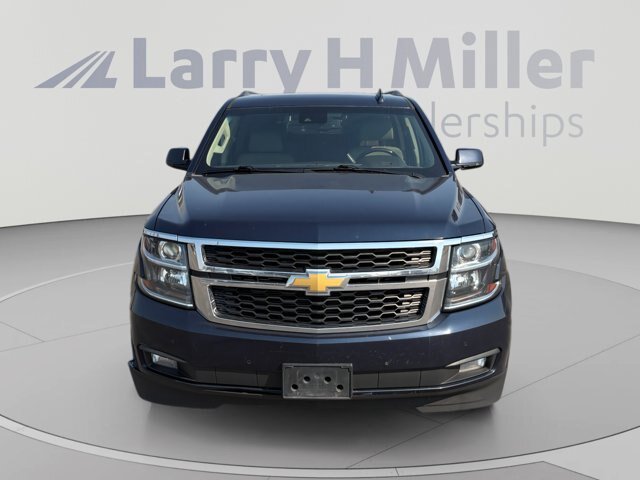 Used 2017 Chevrolet Suburban LT AWD/4WD image 8
