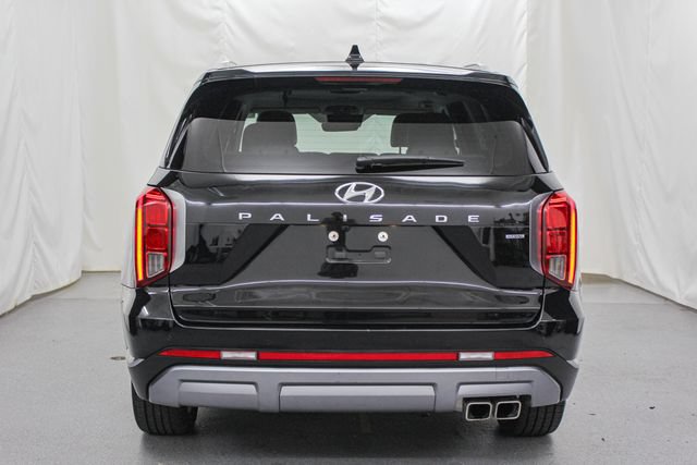 Used 2024 Hyundai Palisade Limited AWD/4WD image 7