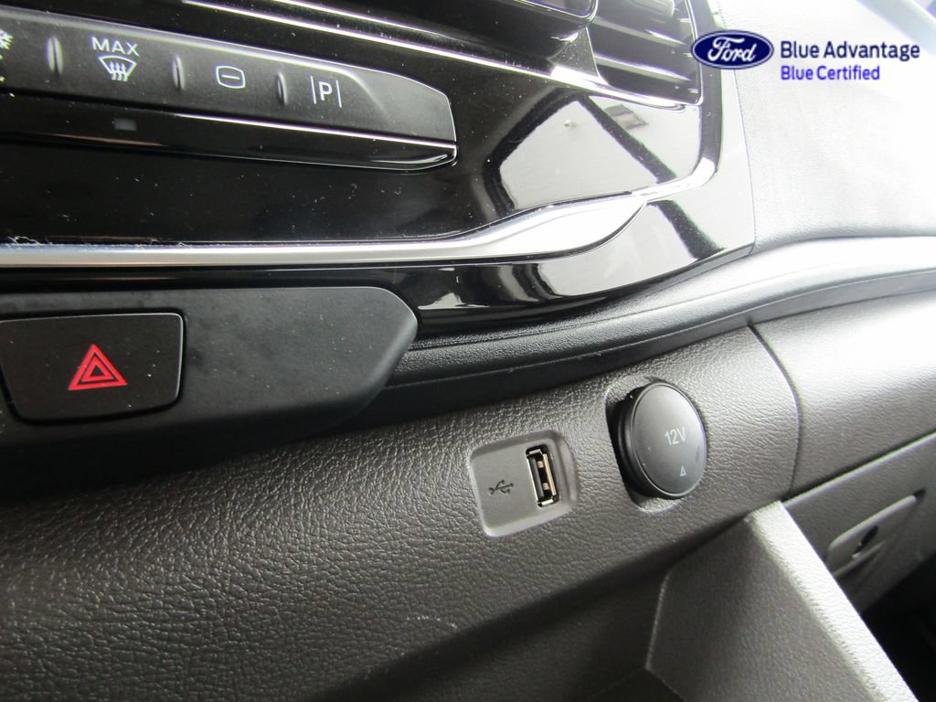 Certified 2024 Ford Transit 350 XLT RWD image 31