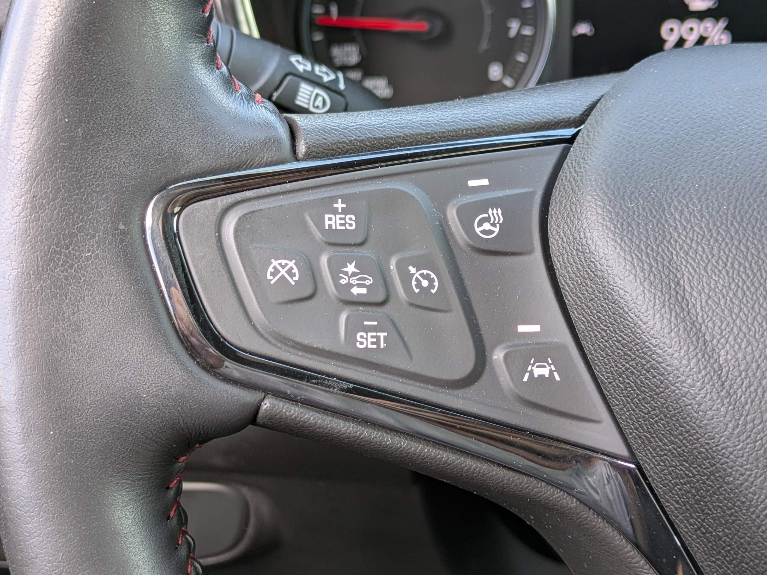 Used 2022 Chevrolet Equinox RS w/ RS Leather Package image 20