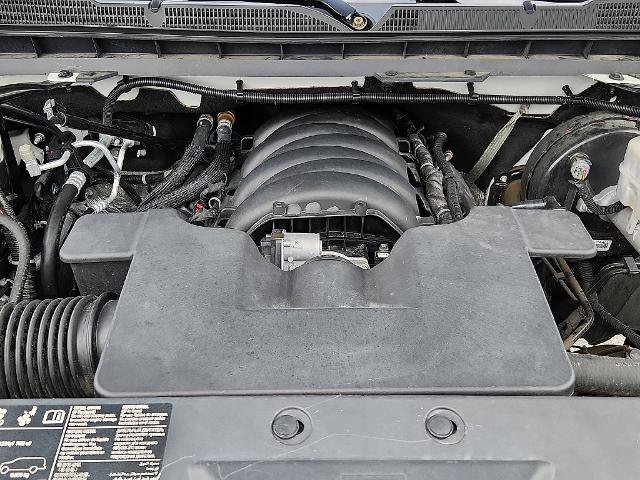 Used 2018 Chevrolet Silverado 1500 LT w/ Texas Edition AWD/4WD image 27