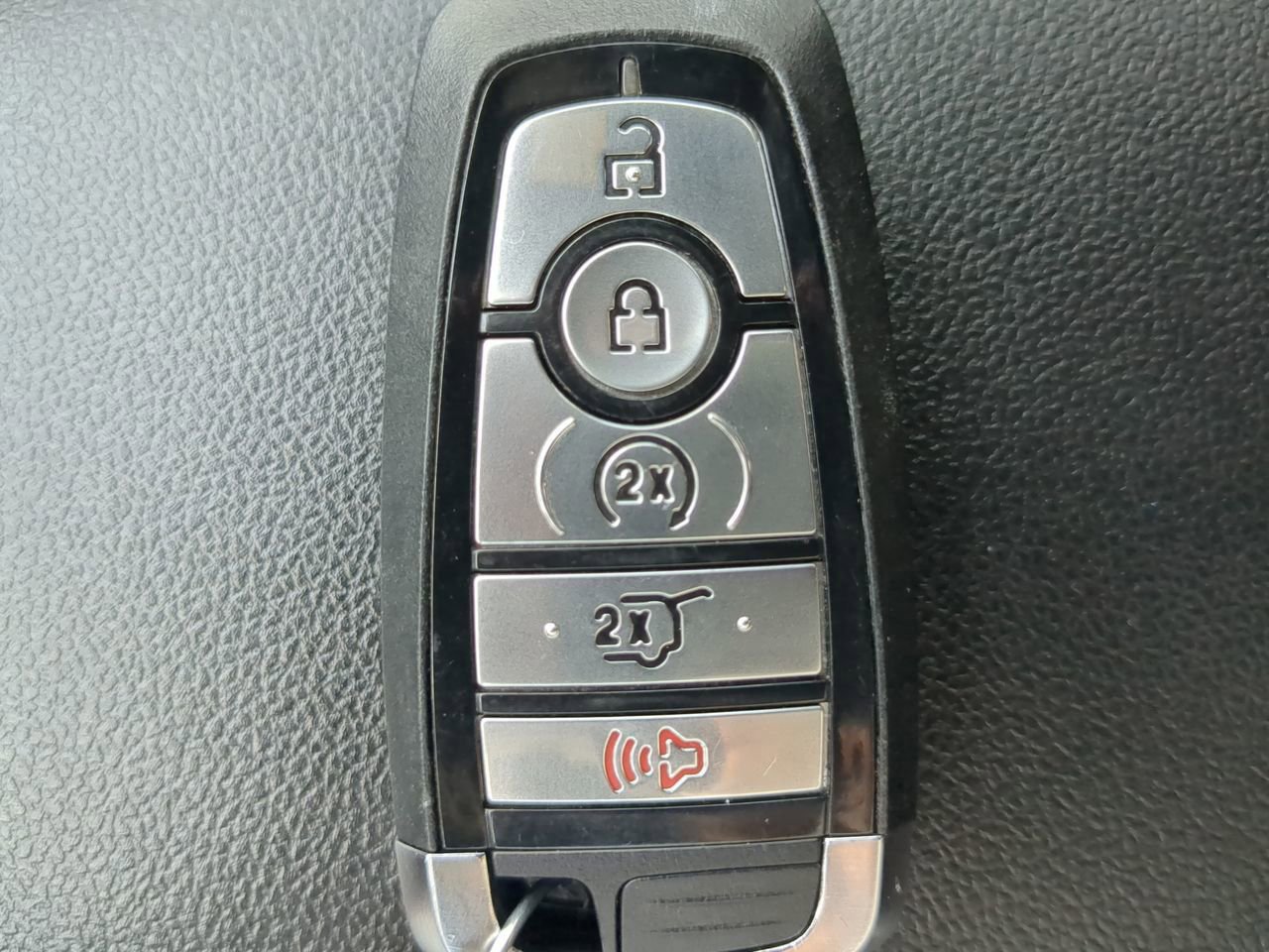 Certified 2023 Ford Escape ST-Line w/ Tech Pack #1 image 29