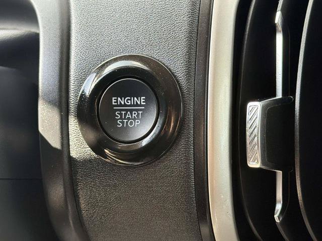 Certified 2025 Ford Expedition Active AWD/4WD image 26