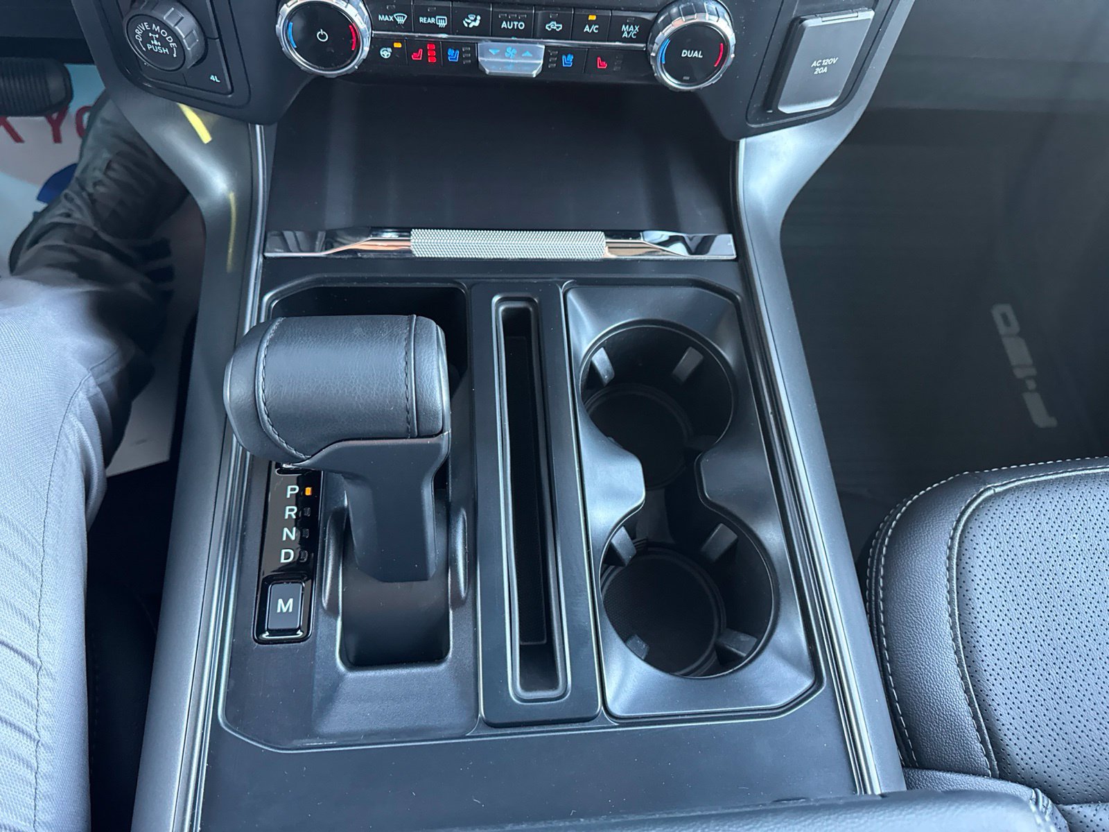 Certified 2024 Ford F150 Lariat AWD/4WD image 42