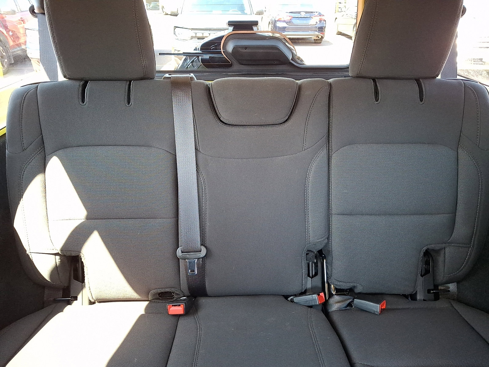 Used 2023 Jeep Wrangler Willys AWD/4WD image 19