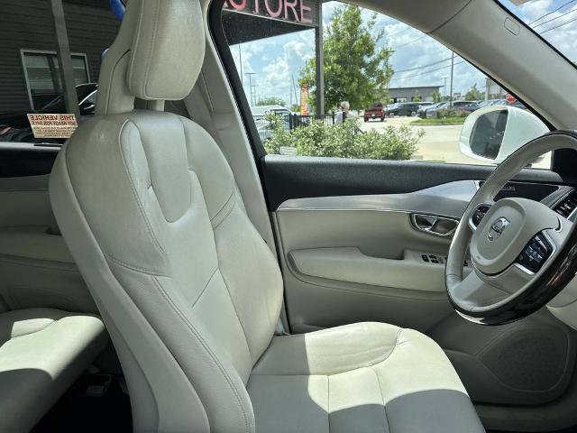 Used 2017 Volvo XC90 T6 Momentum w/ Vision Package AWD/4WD image 13