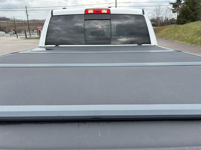 Used 2019 RAM 1500 Classic SLT image 18