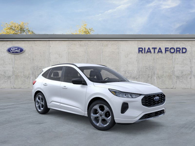 Certified 2024 Ford Escape ST-Line w/ Equipment Group 301A image 3