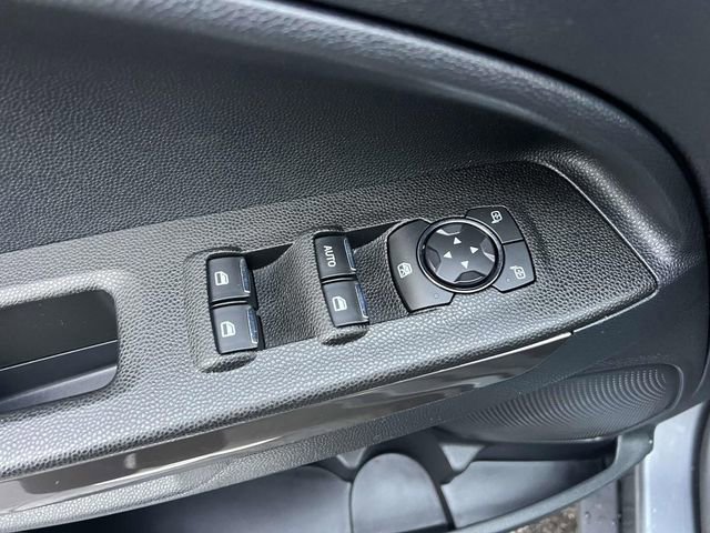 Certified 2020 Ford EcoSport SE image 13