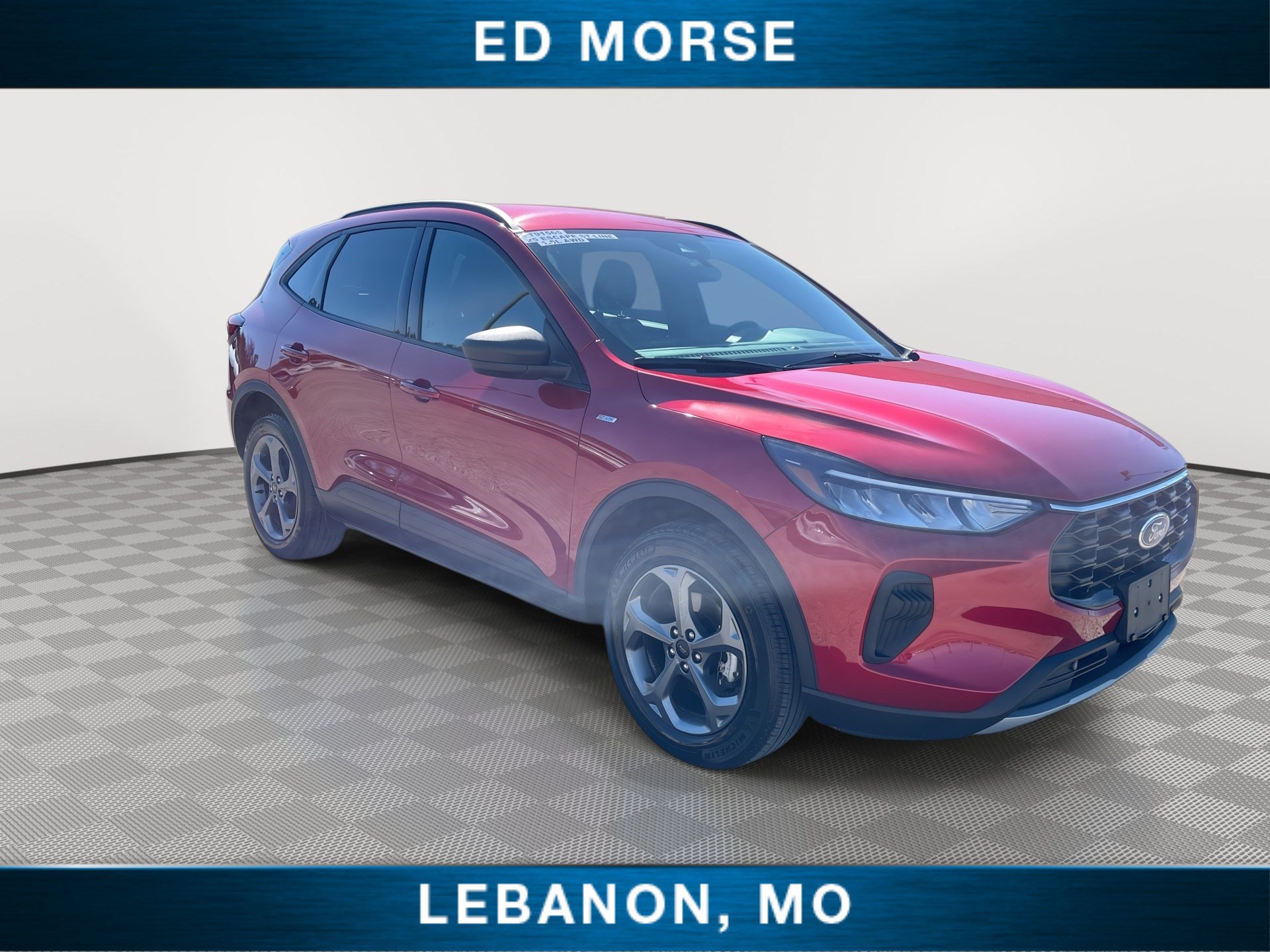 Certified 2025 Ford Escape ST-Line AWD/4WD image 2
