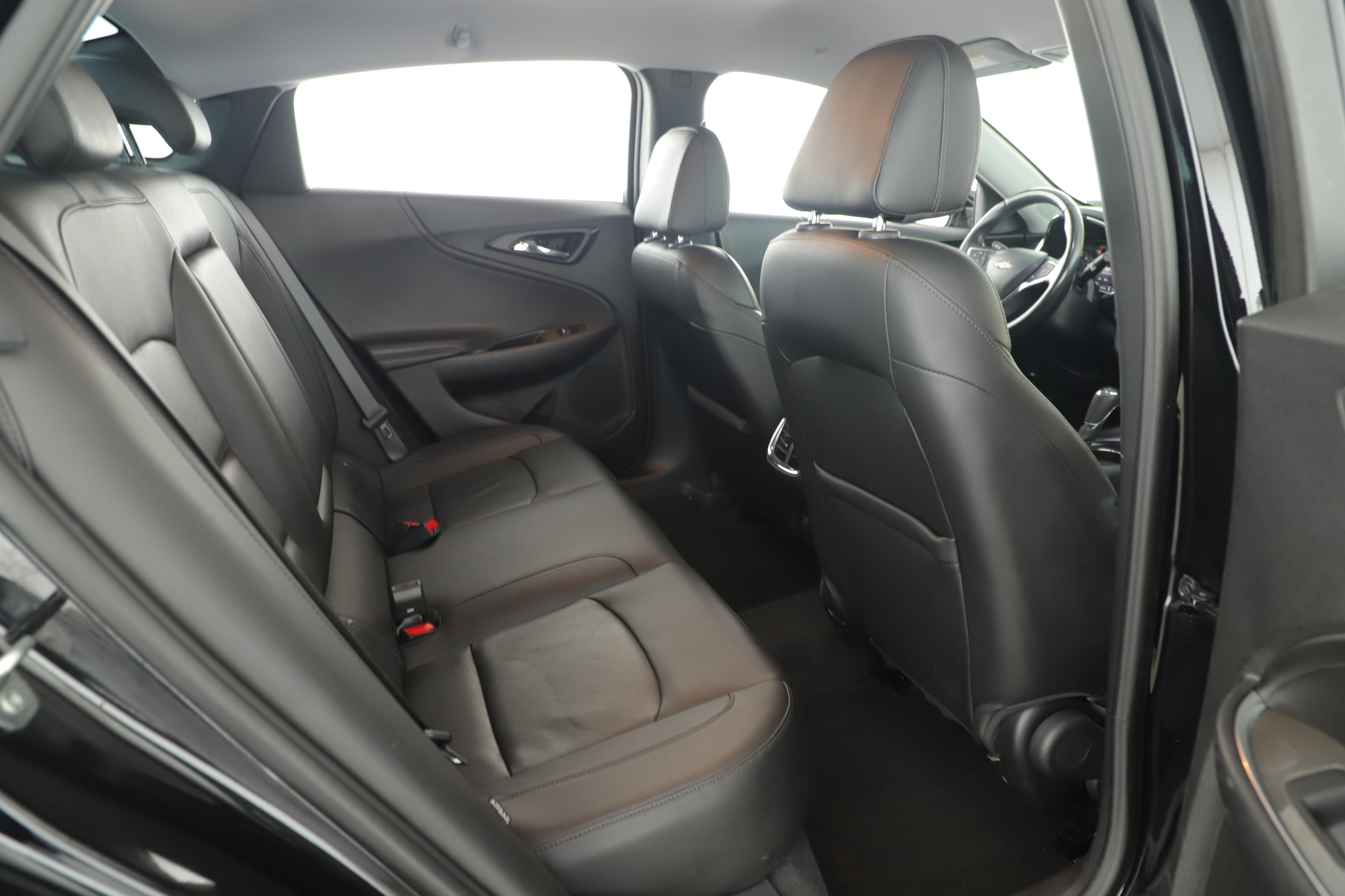 Used 2020 Chevrolet Malibu LT w/ Leather Package image 23