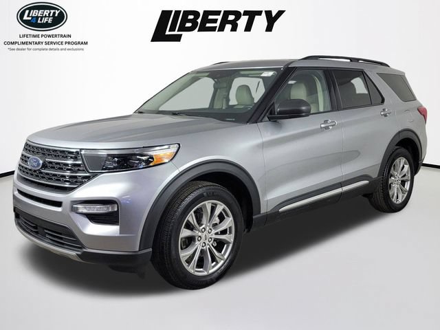 Certified 2023 Ford Explorer XLT w/ Equipment Group 202A AWD/4WD image 8