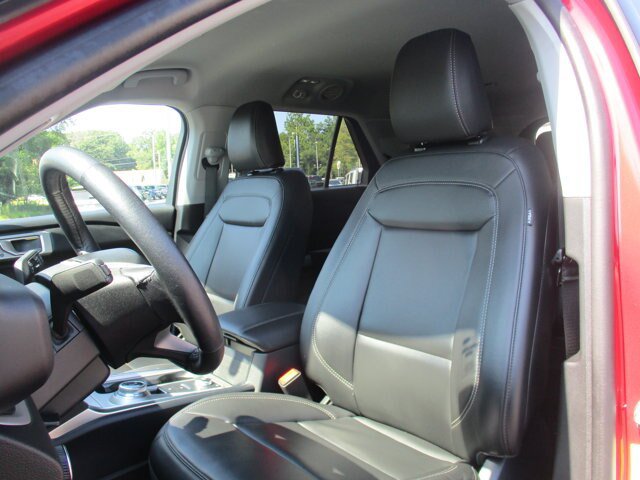 Certified 2024 Ford Explorer XLT w/ Equipment Group 202A AWD/4WD image 27