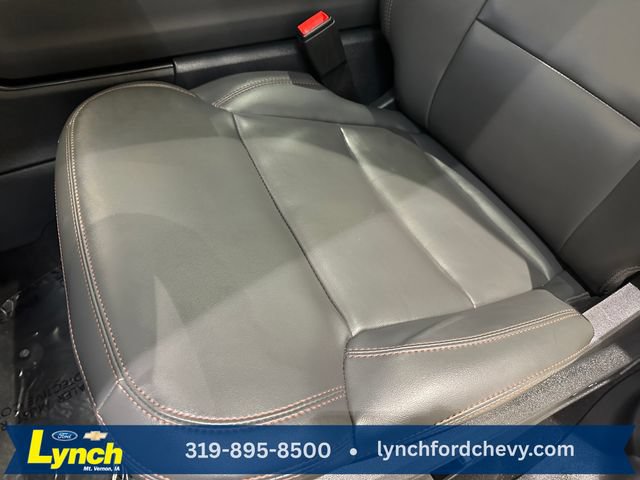 Certified 2025 Ford Expedition Active AWD/4WD image 8