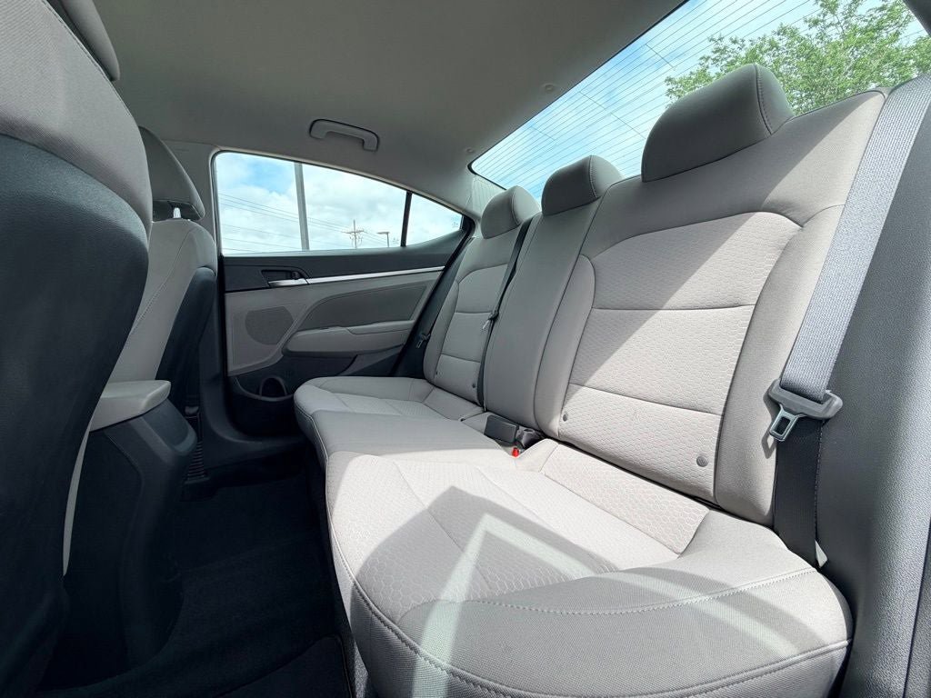 Used 2019 Hyundai Elantra SEL FWD image 15