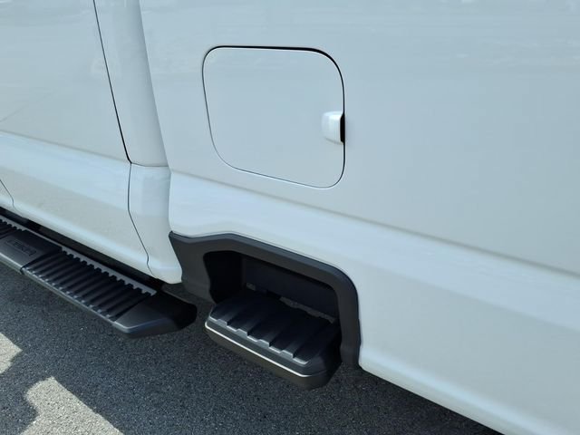 Certified 2024 Ford F350 XL w/ FX4 Off-Road Package AWD/4WD image 8