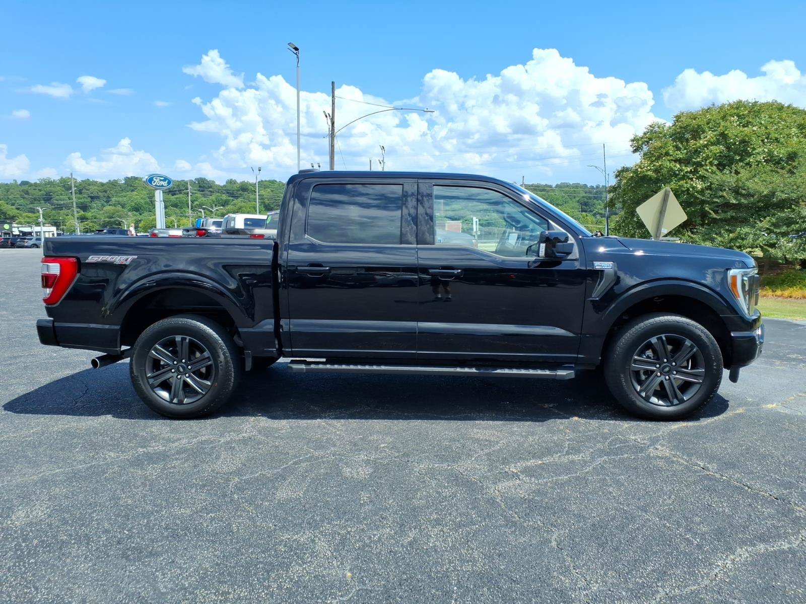 Certified 2023 Ford F150 Lariat w/ Equipment Group 502A High AWD/4WD image 9