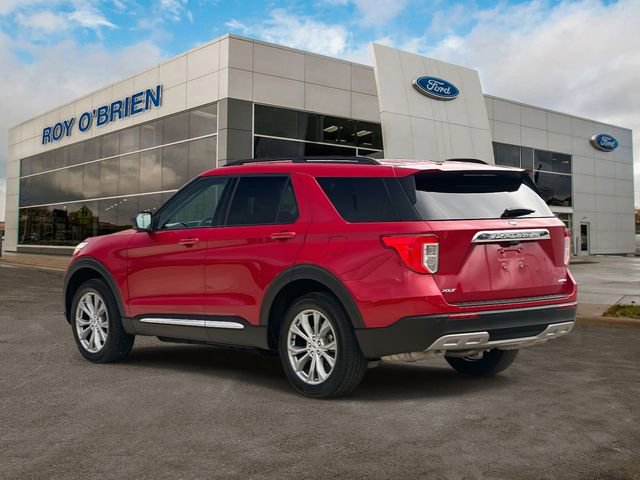 Certified 2023 Ford Explorer XLT w/ Equipment Group 202A image 3
