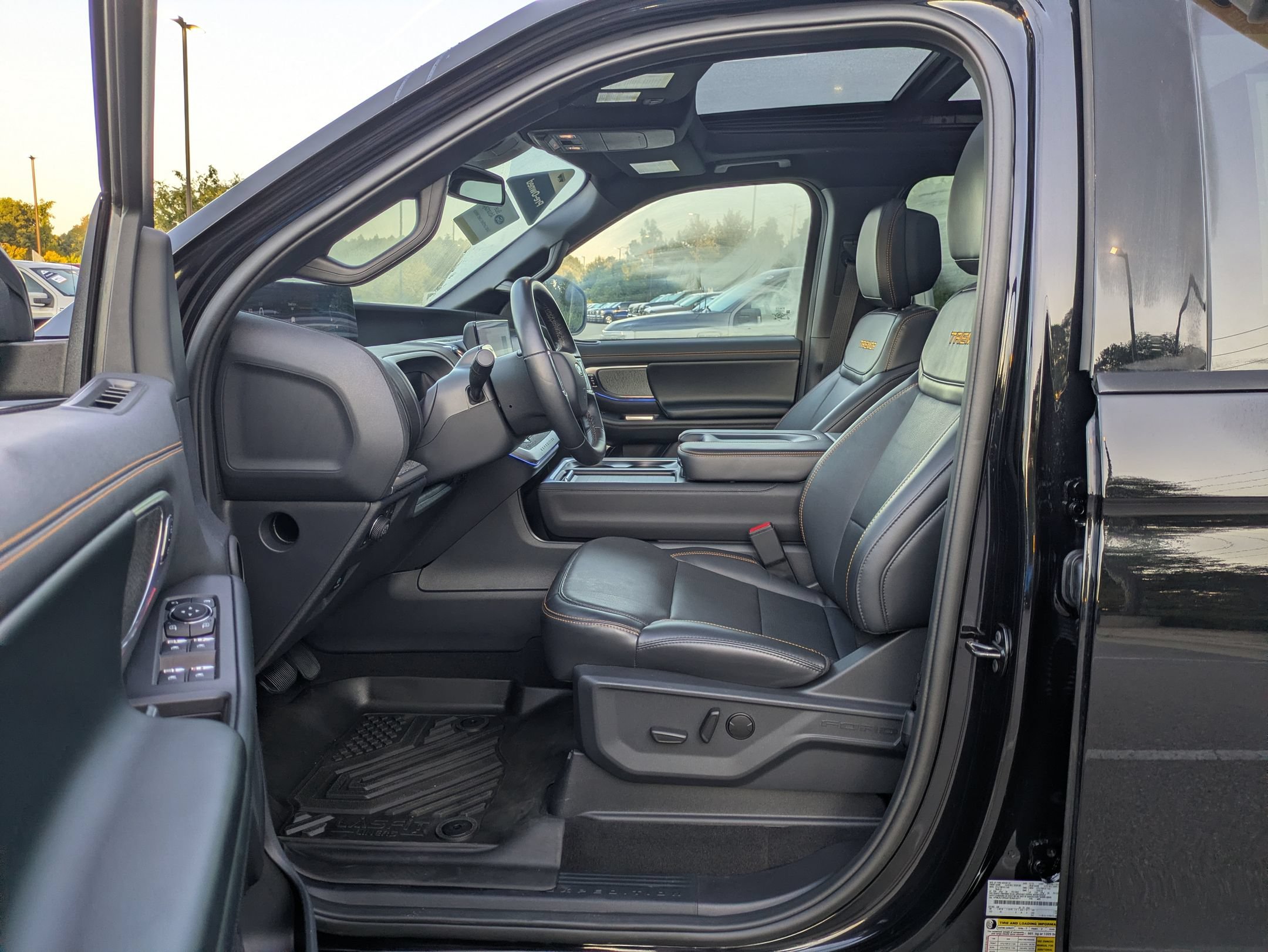 Certified 2026 Ford Expedition Tremor AWD/4WD image 12