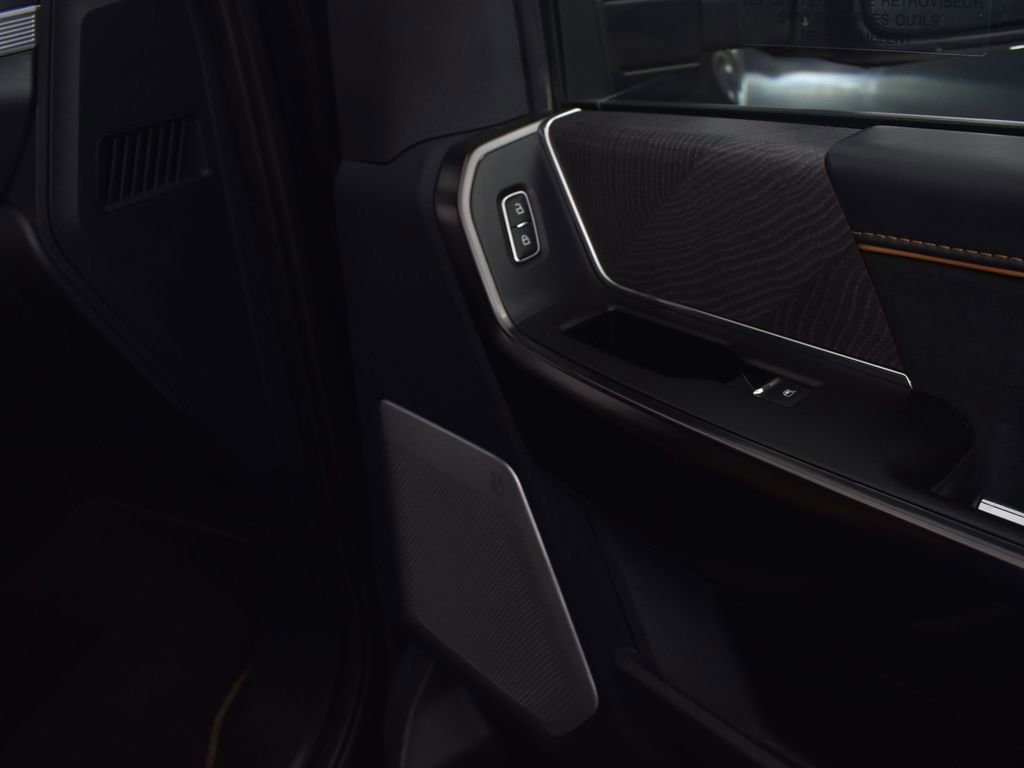 Certified 2021 Ford F150 Platinum w/ FX4 Off-Road Package image 27