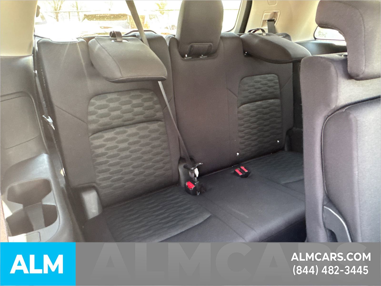 Used 2025 Nissan Pathfinder SV image 20