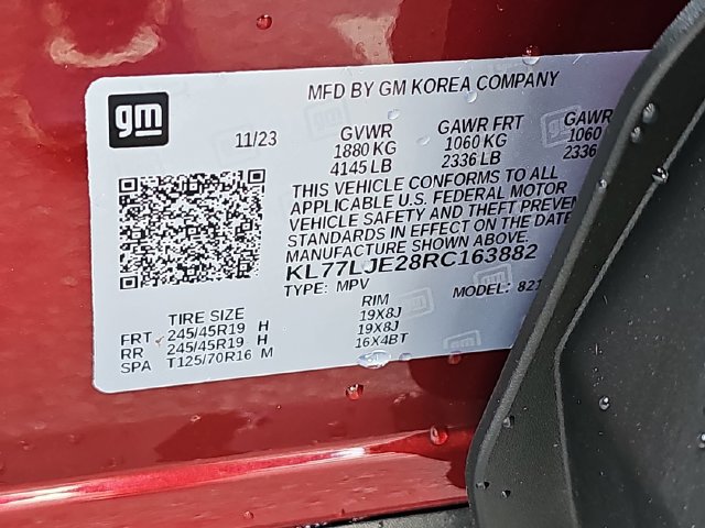 Used 2024 Chevrolet Trax RS w/ Sunroof Package FWD image 38